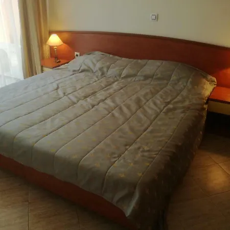 דירה Top Floor In Poseidon Complex *