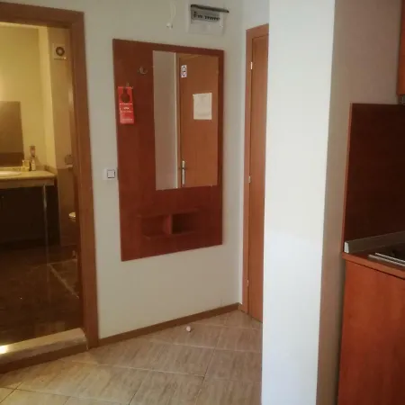 דירה Top Floor In Poseidon Complex